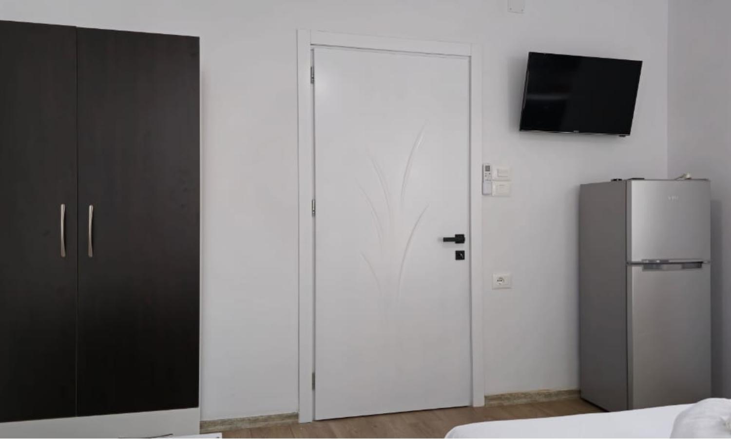 Guest House Pogradeci Exterior photo